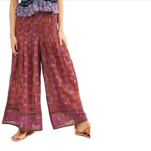 FREE PEOPLE Wide Leg Print Pants - Size XS